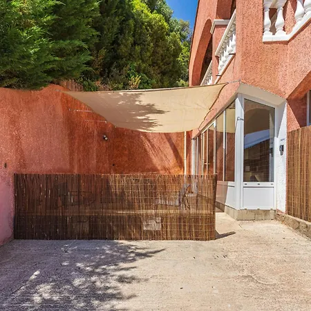Apartmán Les Terrasses De Valcros-2 By Interhome La Londe-les-Maures